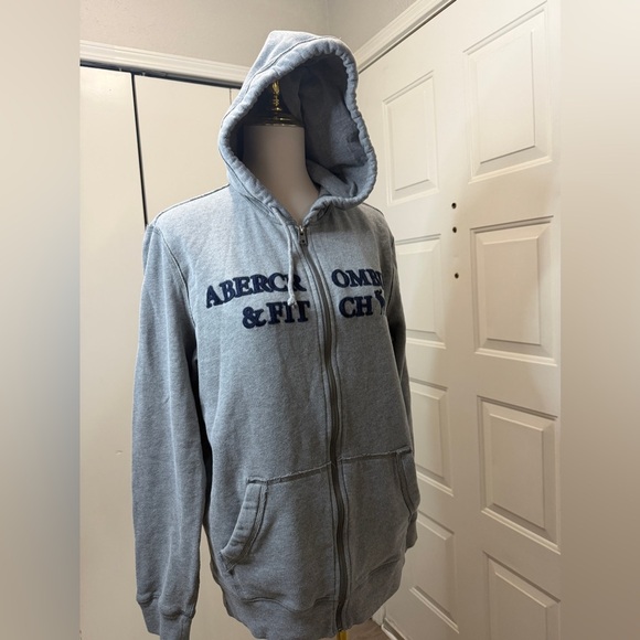 Abercrombie & Fitch Heather Gray Zip-Up Hoodie - Picture 2 of 8